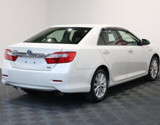 2012 Toyota Camry Hybrid G-Package image 311855