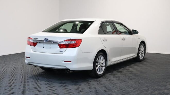 2012 Toyota Camry Hybrid G-Package image 311855