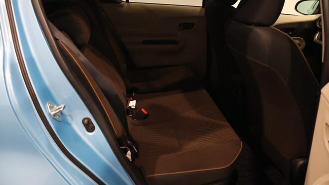 2014 Toyota Aqua G Model – Push Button Start, Reverse Camera image 310288