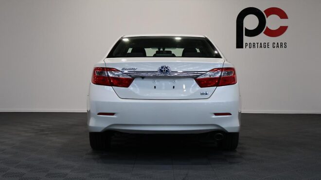 2012 Toyota Camry Hybrid G-Package image 311857