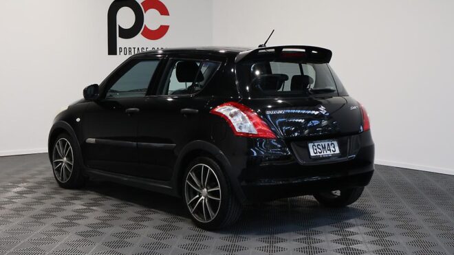 2013 Suzuki Swift GL 1.4 5 Speed Manual image 309271