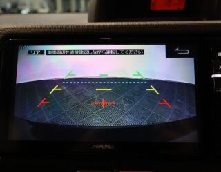 2015 Toyota Spade F Package, Push Start, Reverse Camera, Electric Sliding Door image 310887