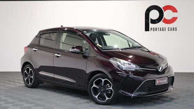 2016 Toyota Vitz 1.3 Push Start, Reverse Camera image 309486