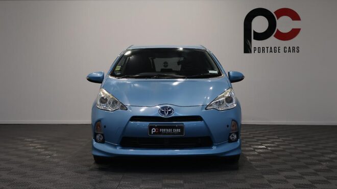 2014 Toyota Aqua G Model – Push Button Start, Reverse Camera image 310279