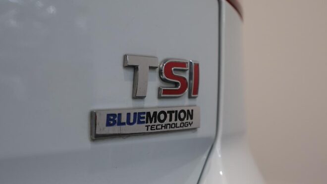 2014 Volkswagen Golf 1.4L TSI Highline OZ Racing Wheels image 311890