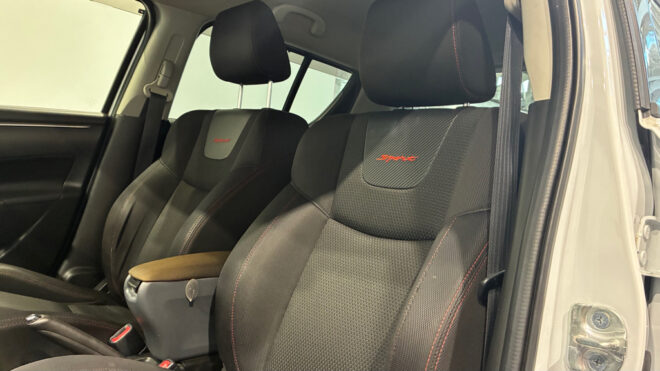 2014 Suzuki Swift SPORT 1.6L Manual image 309747