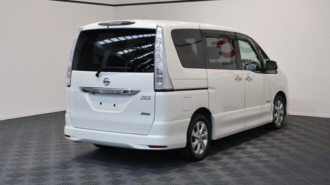 2013 Nissan Serena Highwaystar S-Hybrid image 311463