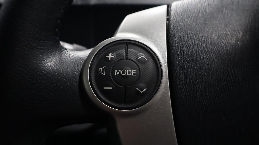 2014 Toyota Aqua Push Button Start image 319118