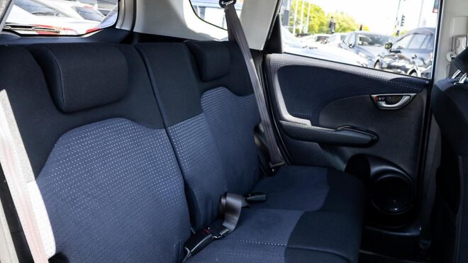 2009 Honda Fit S model slick design image 309436