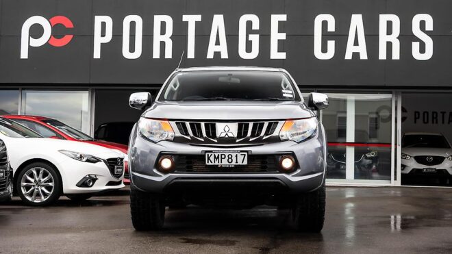 2017 Mitsubishi Triton D/CAB GLXR 2.4D/6MT 2WD NZ NEW image 311920