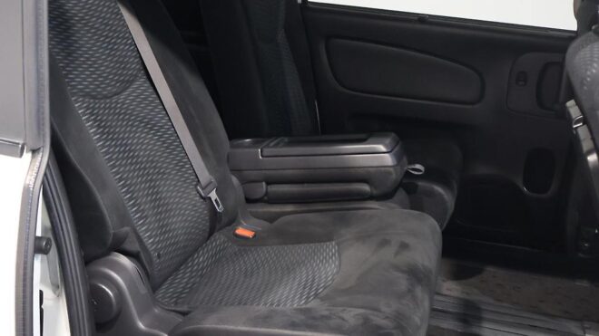 2013 Nissan Serena S-HYBRID Highway Star, Cruise Control, Reverse Camera image 310224