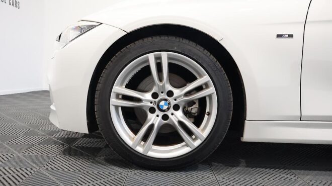 2013 Bmw 320i Motorsport image 312600