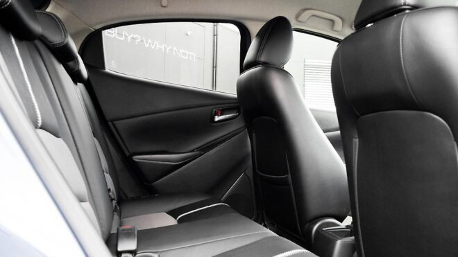 2016 Mazda Demio 13S Black Leather Limited , Skyactiv , 5SPD Manual image 309171