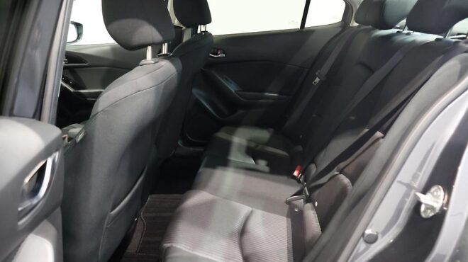 2014 Mazda Axela Hybrid image 310475