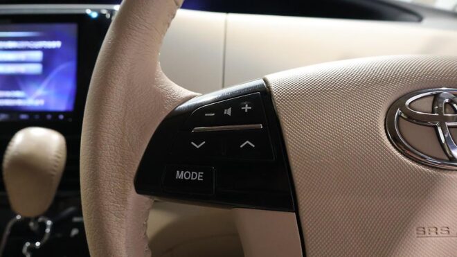 2012 Toyota Estima Hybrid Aeras 4WD Cruise Control image 309478