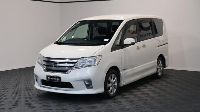 2013 Nissan Serena Highwaystar S-Hybrid image 311461