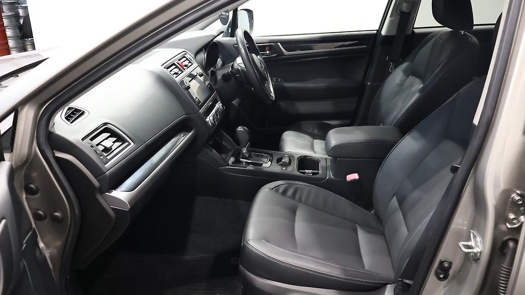 2015 Subaru Outback Limited 4WD image 311325