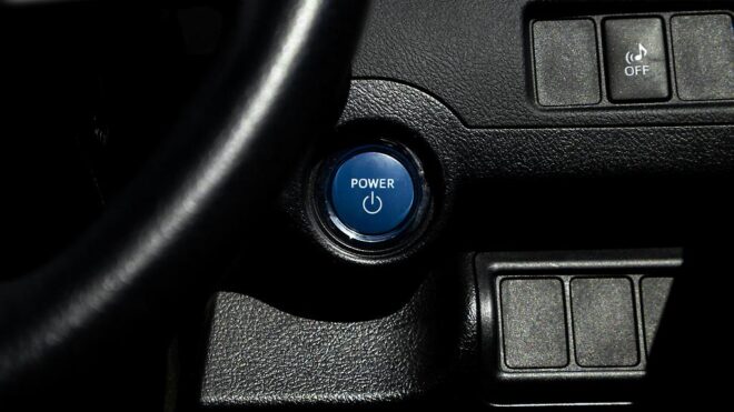 2012 Toyota Camry Hybrid G-Model, Push start image 309133