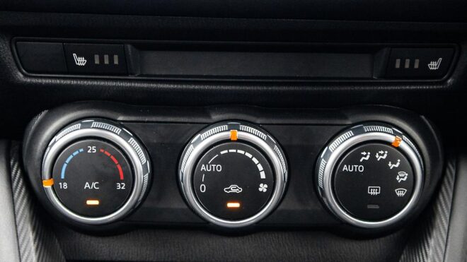 2016 Mazda Demio 13S Black Leather Limited , Skyactiv , 5SPD Manual image 309175