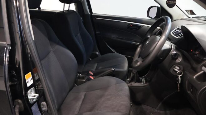 2013 Suzuki Swift GL 1.4 5 Speed Manual image 309275