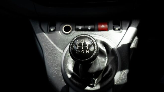 2016 Peugeot Partner 1.6 LWB, 5 SPD Manual, 3 seater NZ NEW image 311247