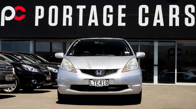 2009 Honda Fit S model slick design image 309428