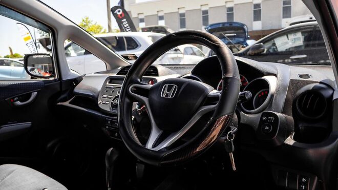 2009 Honda Fit S model slick design image 309438