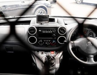 2016 Peugeot Partner 1.6 LWB, 5 SPD Manual, 3 seater NZ NEW image 311241