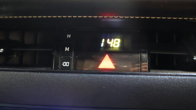 2014 Toyota Harrier Leather, Reverse Camera, NZ Radio image 310339