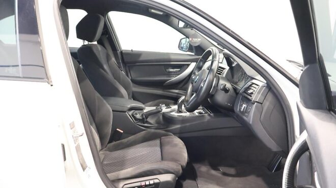 2013 Bmw 320i Motorsport image 312592