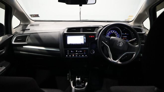 2013 Honda Fit Hybrid F-Package image 310635