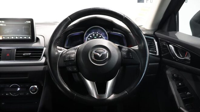 2014 Mazda Axela Hybrid image 310481
