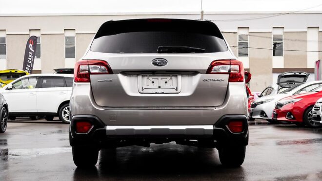 2016 Subaru Outback 2.5i Limited AWD Top Spec image 309144