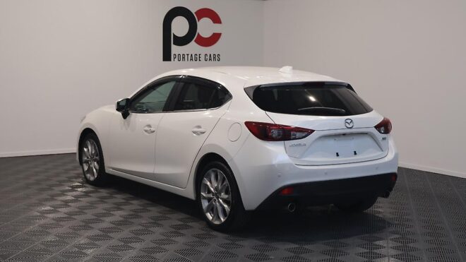 2013 Mazda Axela Sports 20S Touring image 311402