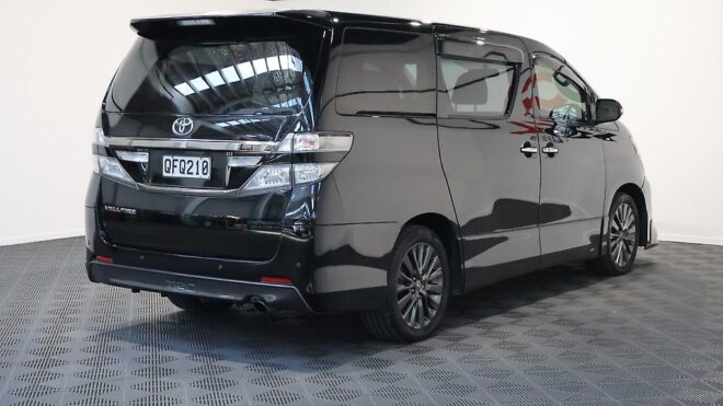 2012 Toyota Vellfire TRD 2.4Z image 311708