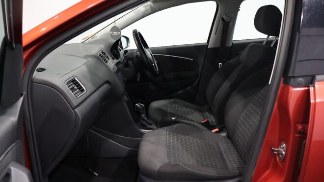 2015 Volkswagen Polo TSI Comfortline Apple Car Play & Android Auto image 308984