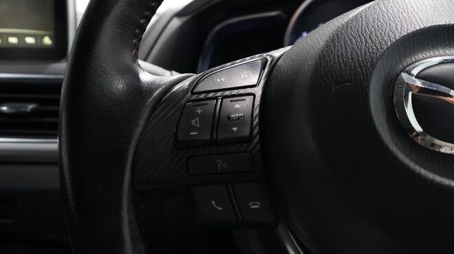 2014 Mazda Axela Hybrid image 310482