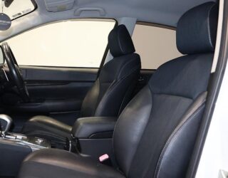 2010 Subaru Legacy 2.5 GT Sedan image 313205