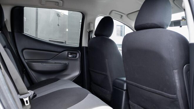 2018 Mitsubishi Triton DC GLXR 5AT 2.4D/5AT 2WD NZ NEW image 311950