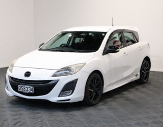 2011 Mazda Axela 20S – Black Wheels image 316811