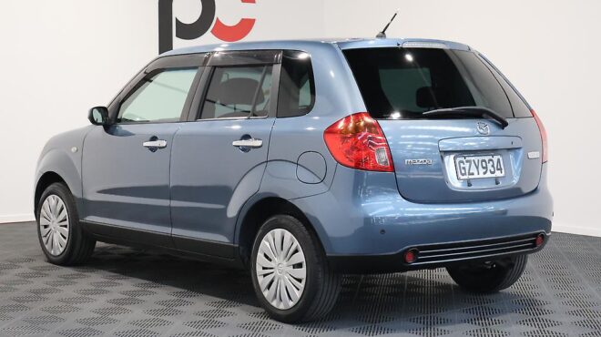 2004 Mazda Verisa image 314025