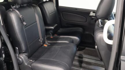 2014 Nissan Serena Highwaystar S-Hybrid image 317323