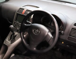 2009 Toyota Auris Alloy wheels image 315350