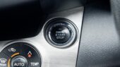 2012 Toyota Vanguard 2WD 7 Seater, Push start, image 315110