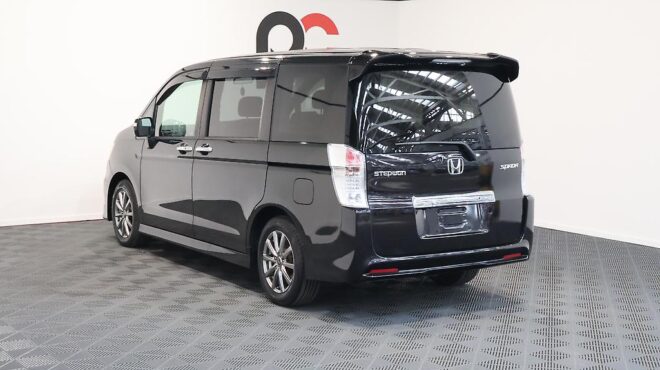 2012 Honda Step Wagon Z Edition image 317297