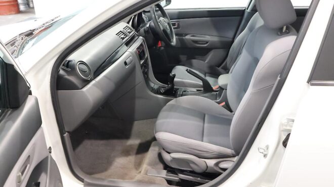 2008 Mazda Axela 5 Speed Manual image 316301