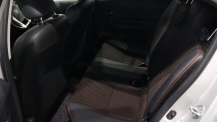 2015 Toyota Aqua X- Urban image 315280