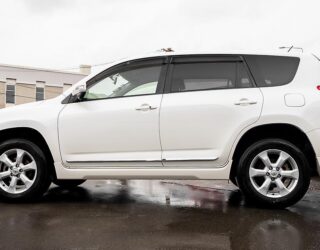 2012 Toyota Vanguard 2WD 7 Seater, Push start, image 315102