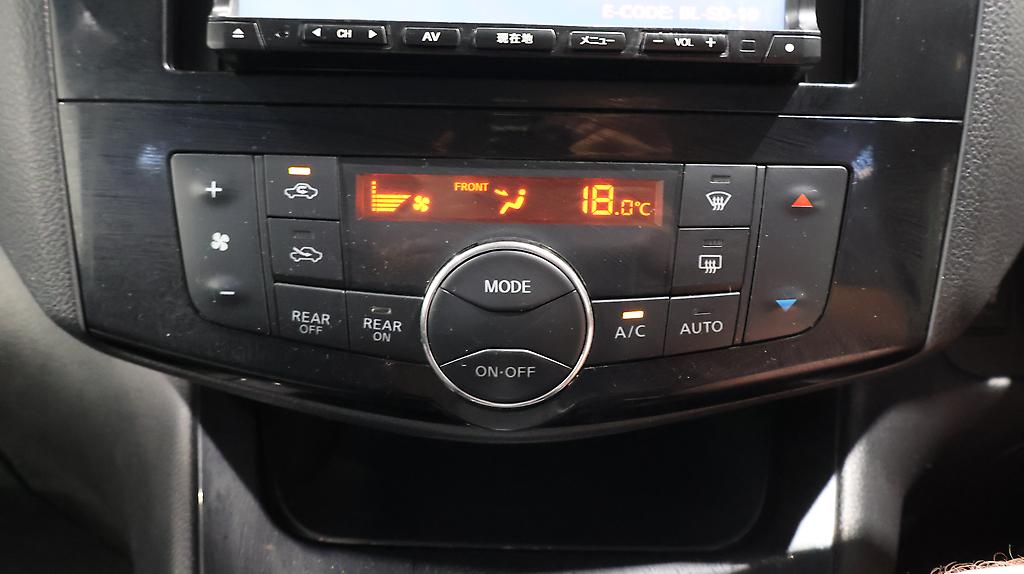 2014 Nissan Serena Highwaystar S-Hybrid image 317333