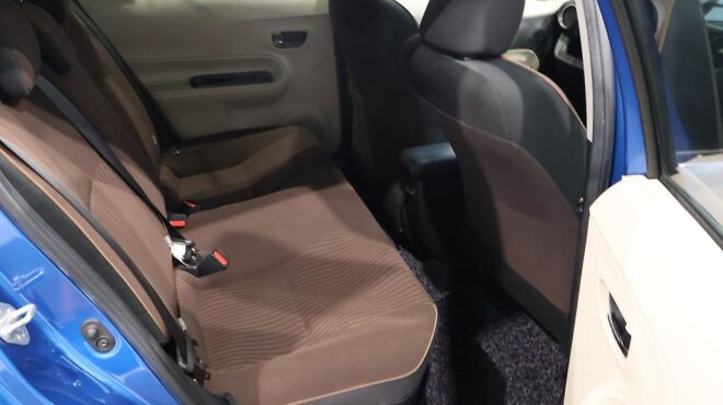 2012 Toyota Aqua Push Button Start image 315984